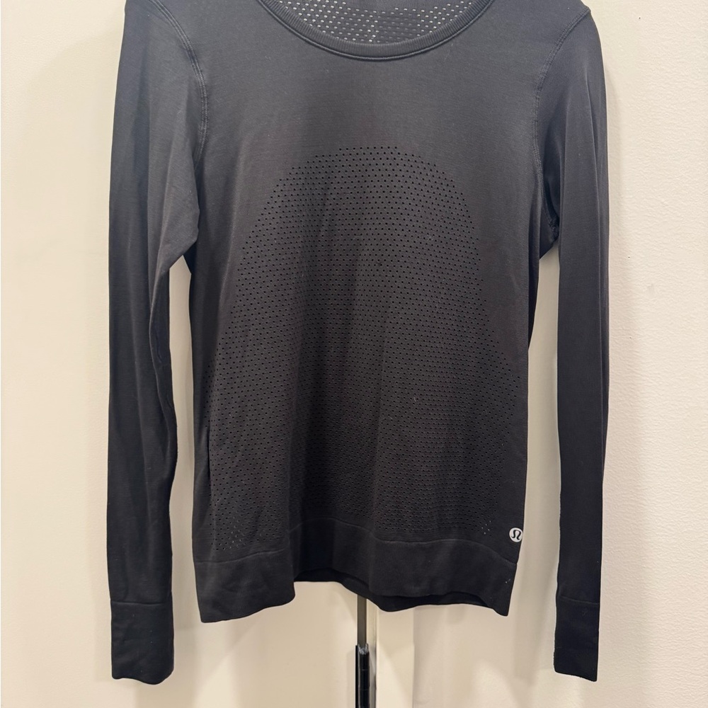 lululemon athletica Black Long Sleeve Top